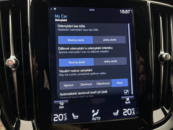 Volvo V60 CC B4 AWD AUT 1.maj 2.0 CC CC