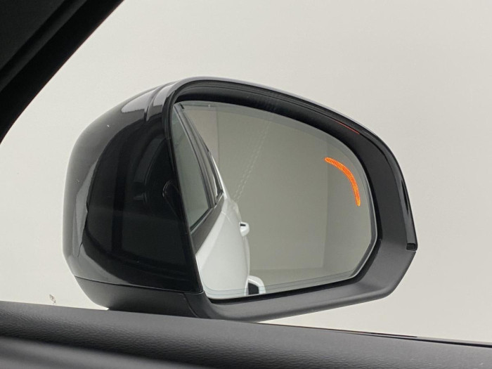 Volvo XC40 D4 AWD R-DESIGN REZERVACE 2.0 d