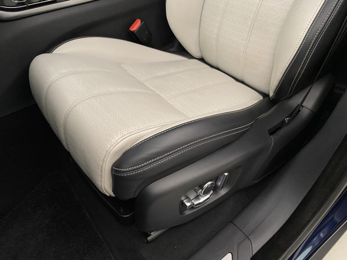 Land Rover Range Rover Velar D300 R-DYNAMIC HSE REZERVACE 3.0 d Dynamic