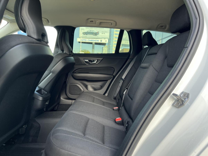 Volvo V60 D4 MOMENTUM Aut 1.maj. 2.0 d Momentum