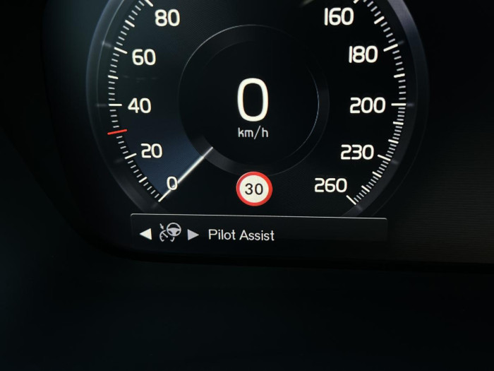 Volvo XC40 D4 AWD MOMENTUM Aut 1.maj. 2.0 d Momentum