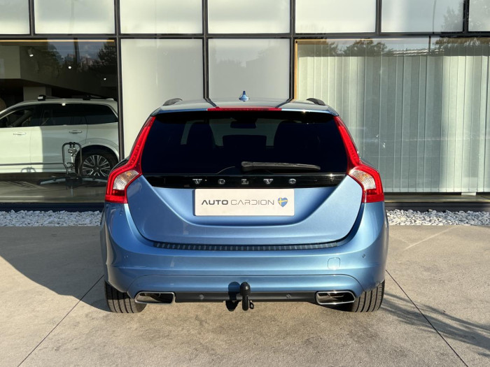 Volvo V60 D4 NEZ.TOPENÍ Aut 2.0 d