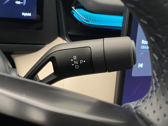 Lynk & Co 08 MORE PHEV