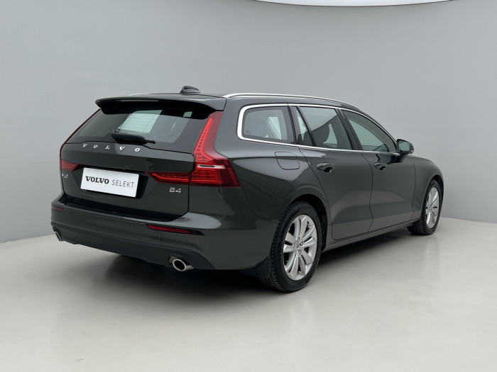 Volvo V60 B4 MOMENTUM AUT 2.0 Momentum