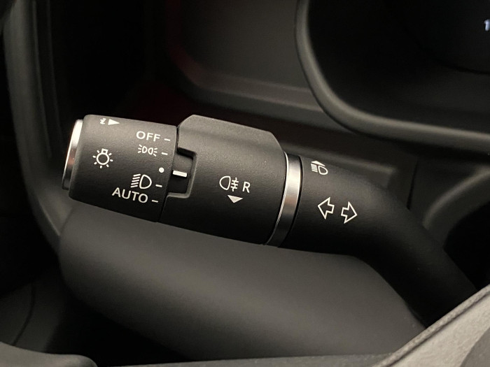 Land Rover Defender 110 D300 X-DYNAMIC SE AWD AUT 3.0 d Dynamic SE