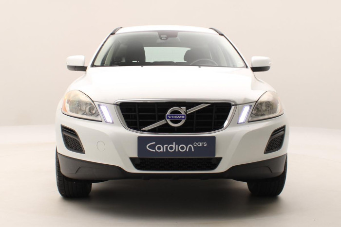 Volvo XC60 D3 AWD KINETIC REZERVACE 2.4 d