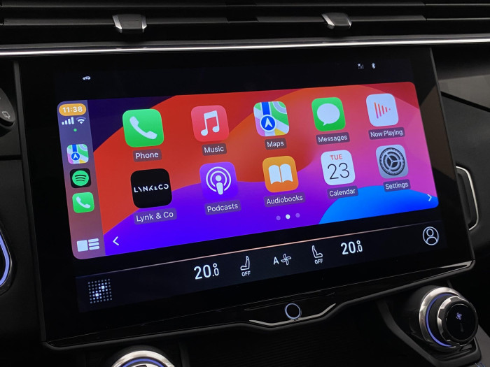 Lynk & Co 01 PHEV DCT AUT REZERVACE