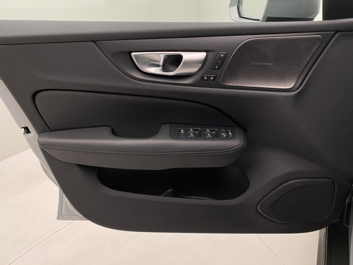 Volvo V60 CC B5 AWD BRIGHT PLUS AUT