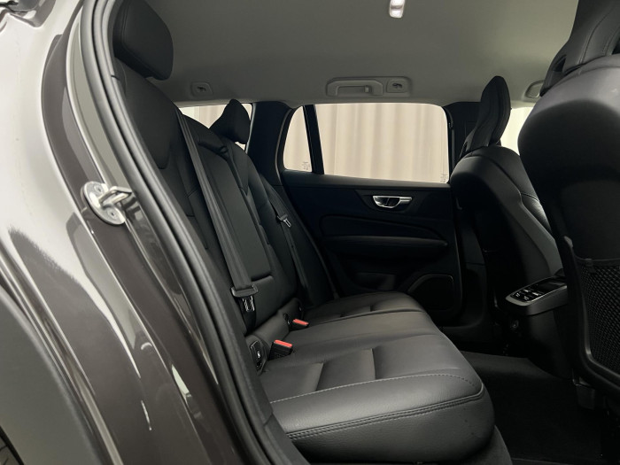 Volvo V60 CC B5 AWD PLUS BRIGHT AUT