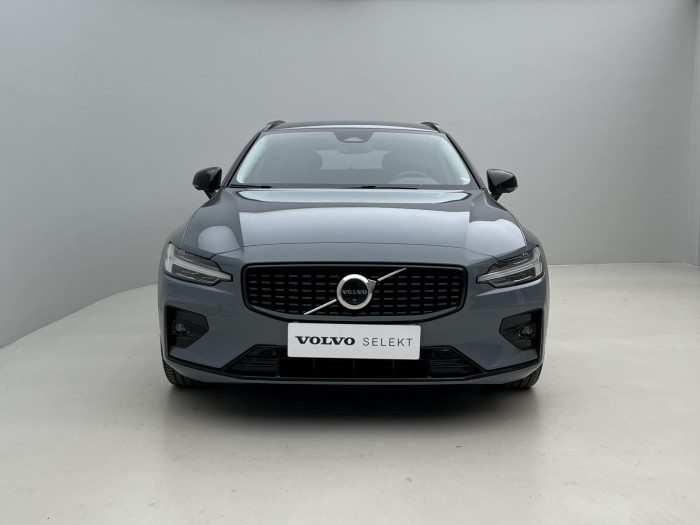 Volvo V60 B4 PLUS DARK Aut 1.maj.