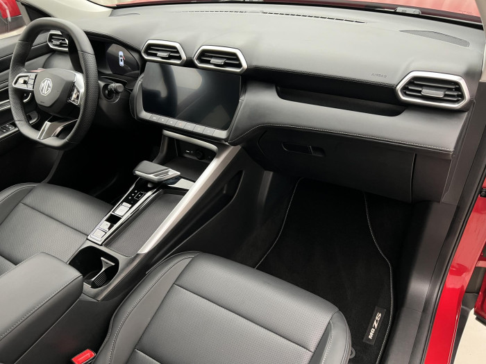 MG ZS 1.5 EXCLUSIVE HYBRID+ AUT CZ 1.5 Exclusive