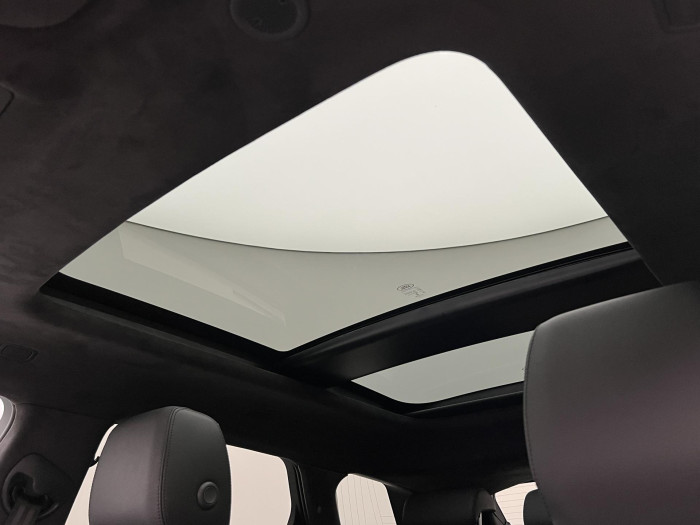 Land Rover Range Rover Evoque P300 HST AWD AUT CZ