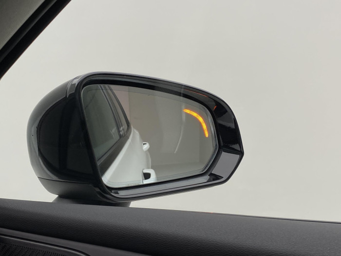 Volvo V60 T8 AWD RECHARGE DARK PLUS CZ