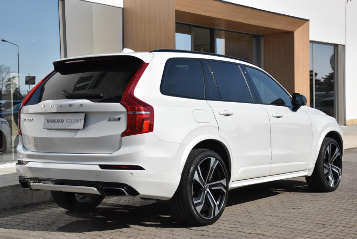 Volvo XC90 B5 AWD R-Design AUT REZERVACE