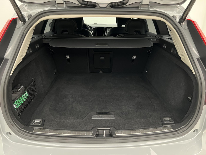 Volvo V60 CC B5 AWD PLUS BRIGHT AUT