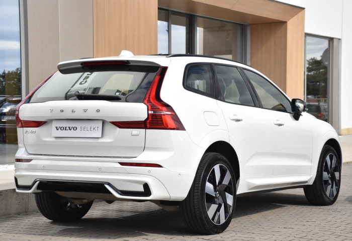 Volvo XC60 T8 AWD RECHARGE ULTIMATE 1.maj