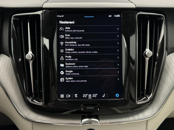 Volvo XC60 T6 AWD RECHARGE PLUS BRIGHT CZ