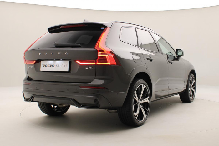 Volvo XC60 B4 AWD DARK ULTIMATE CZ 1.maj