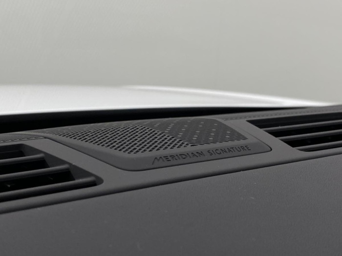 Land Rover Range Rover P530 AUTOBIOGRAPHY LWB