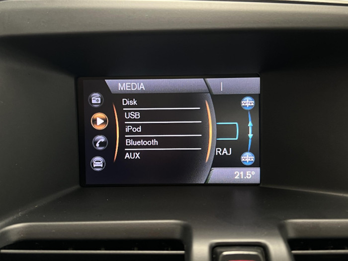 Volvo XC60 D4 AWD MOMENTUM AUT CZ 2.4 d Momentum