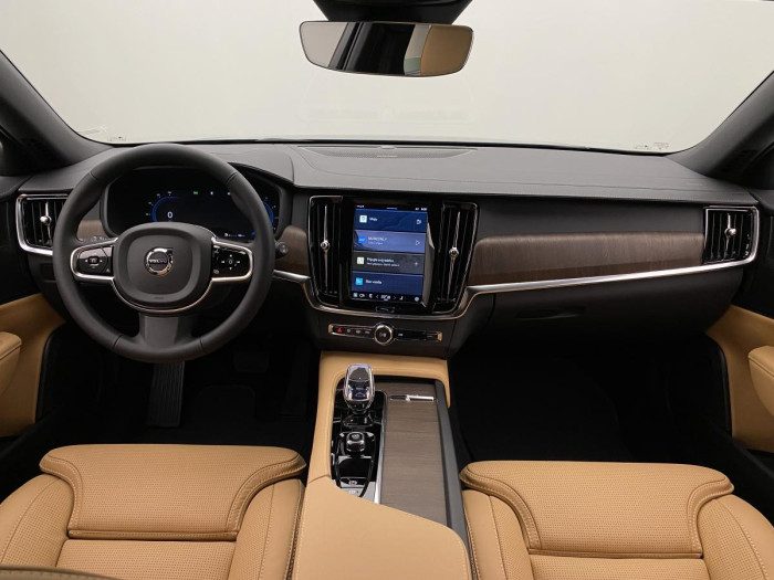 Volvo V90 B4 AWD AUT CROSS COUNTRY PLUS 2.0 Plus