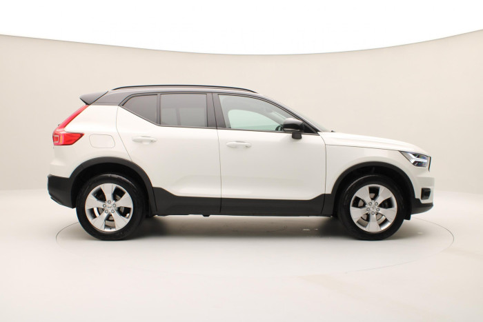Volvo XC40 T2 MOMENTUM AUT 1.5 Momentum