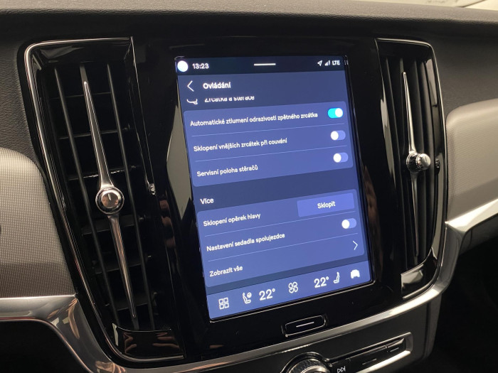 Volvo V90 T6 AWD RECHARGE DARK PLUS