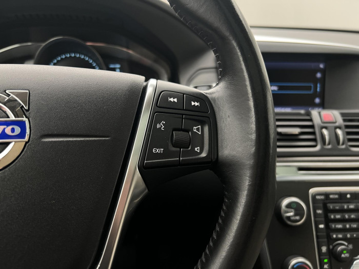 Volvo XC60 D4 AWD SUMMUM 2.4 d Summum