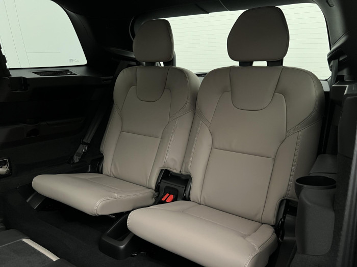 Volvo XC90 T8 AWD RECHARGE DARK PLUS AUT