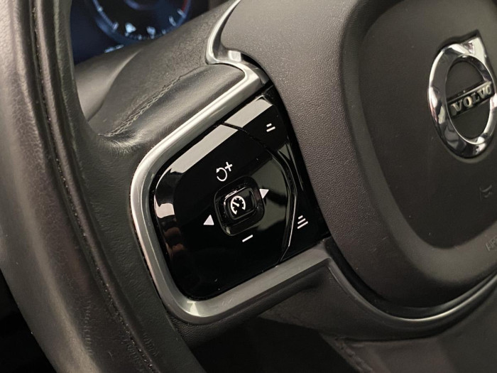 Volvo XC90 D5 AWD MOMENTUM AUT 2.0 d Momentum