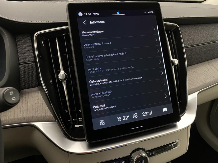 Volvo XC90 B5 AWD AUT BRIGHT PLUS 7míst