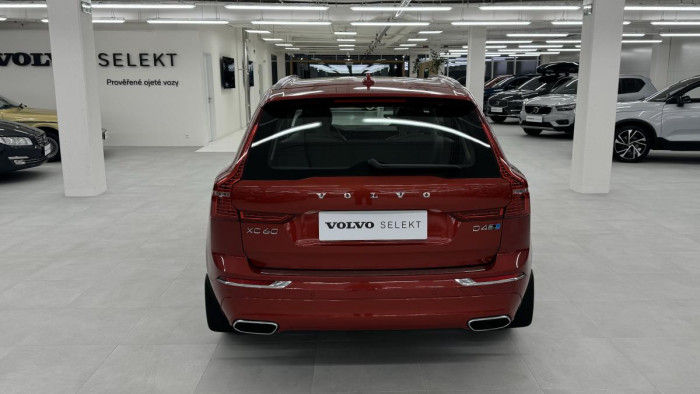 Volvo XC60 D4 AWD INSCRIPTION REZERVACE 2.0 d