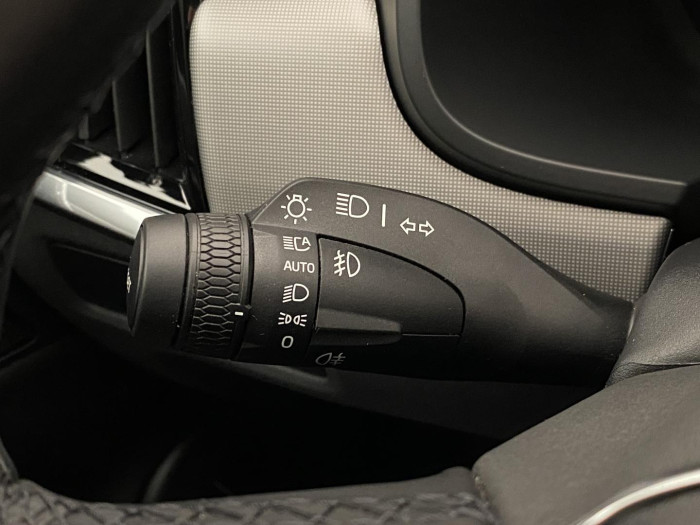 Volvo V90 CC B4 AWD PLUS AUT REZERVACE