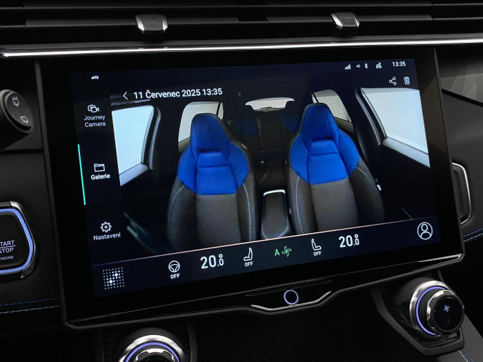 Lynk & Co 01 PHEV DCT AUT 1.maj