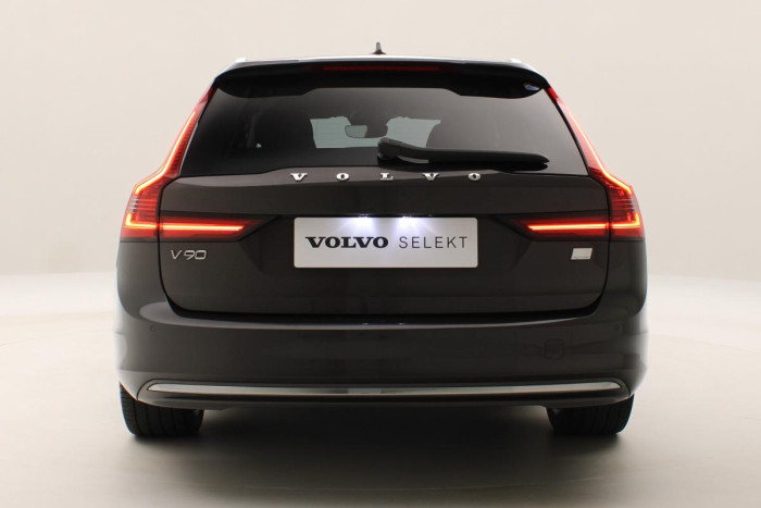 Volvo V90 T8 AWD PLUS RECHARGE CZ 1.maj