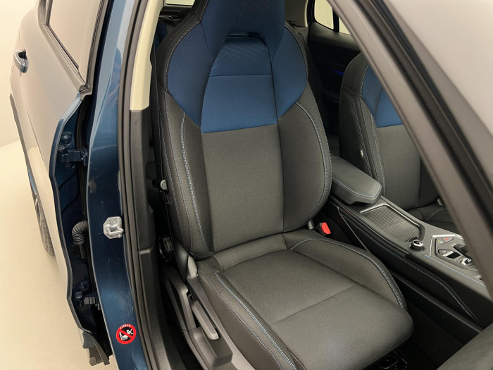 Lynk & Co 01 PHEV DCT AUT 1.maj.