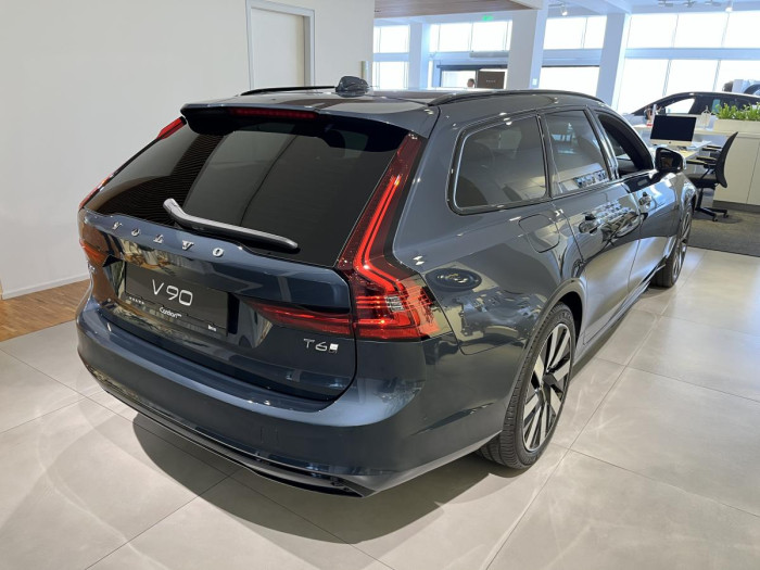 Volvo V90 T6 AWD RECHARGE PLUS DARK Aut