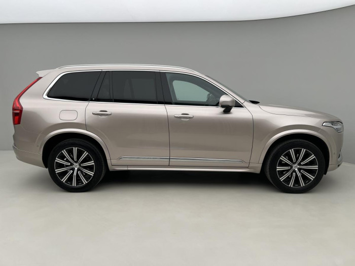 Volvo XC90 B5 AWD PLUS BRIGHT 7MÍSTNÁ AUT