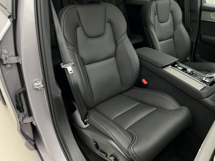 Volvo XC90 T8 AWD RECHARGE DARK PLUS AUT