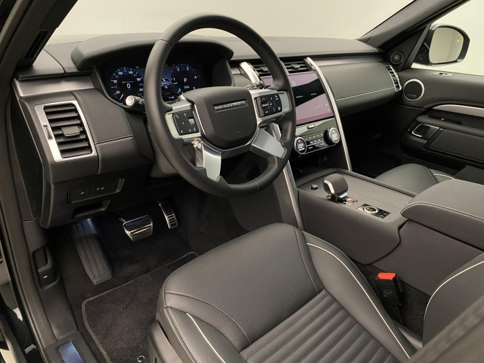 Land Rover Discovery D250 AWD R-DYNAMIC REZERVACE 3.0 d Dynamic