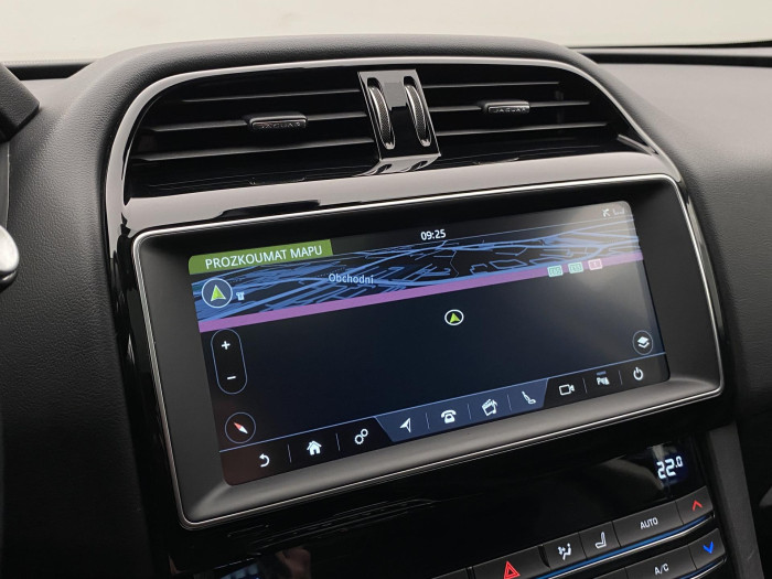 Jaguar F-Pace 25t AWD AUT