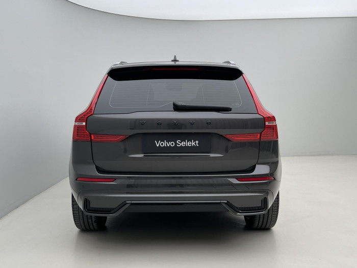 Volvo XC60 B5 AWD R-DESIGN AUT 1.maj.