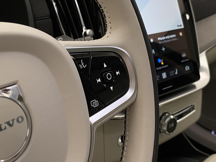 Volvo XC90 T8 AWD RECHARGE BRIGHT PLUS 7m