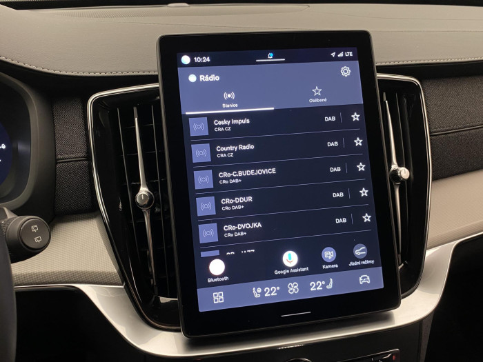 Volvo XC90 T8 AWD RECHARGE CORE AUT CZ 7m