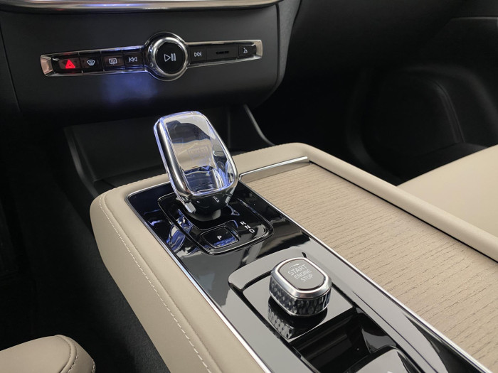 Volvo XC90 B5 AWD BRIGHT PLUS AUT CZ 7m