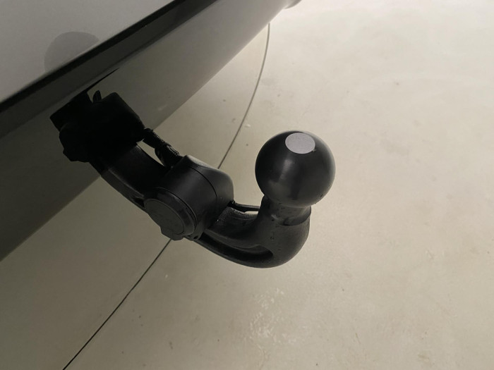 Jaguar F-Pace D300 R-DYNAMIC HSE REZERVACE 3.0 d Dynamic