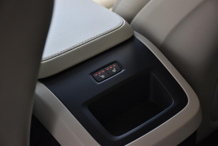 Volvo XC90 B5 AWD INSCRIPTION REZERVACE