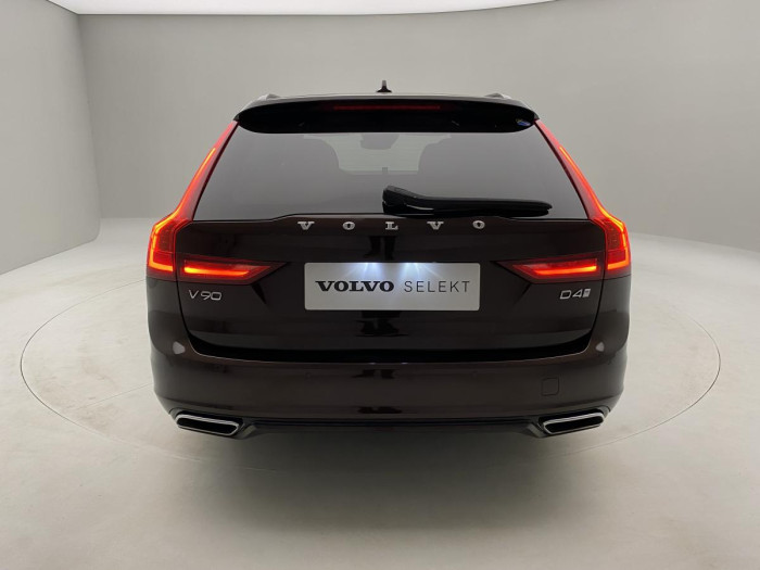 Volvo V90 D4 R-DESIGN AUT REZERVACE 2.0 d