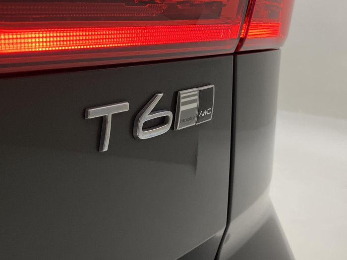 Volvo XC60 T6 AWD INSCRIPTION AUT CZ