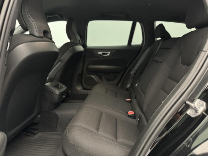 Volvo V60 D4 AWD MOMENTUM AUT 2.0 d Momentum